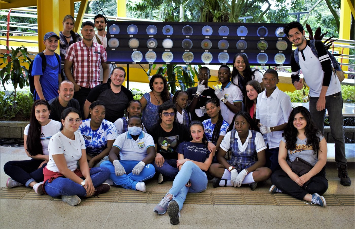 Comunidad Afro: “Bocas del Atrato - Urabá” participaron en la segunda exposición microbiana: Los Microbios del Poli - “Ellos están aquí”