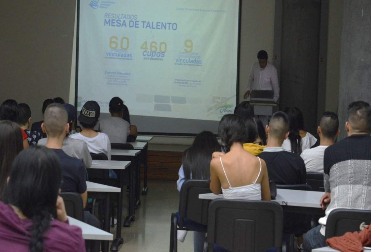 Estudiantes nuevos conocen qué es el Comité Universidad Empresa Estado (CUEE)
