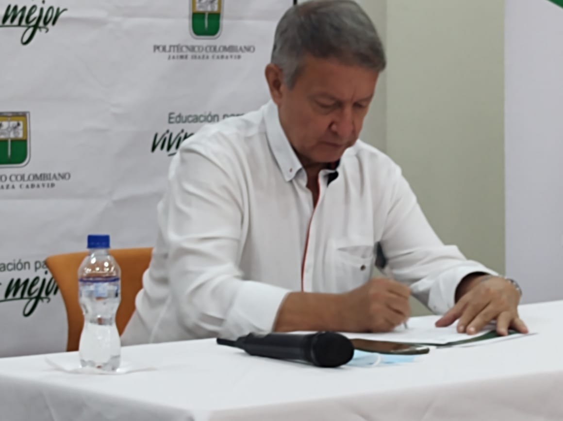EL POLI firma convenio interinstitucional con la Universidad Estatal a Distancia de San José de Costa Rica