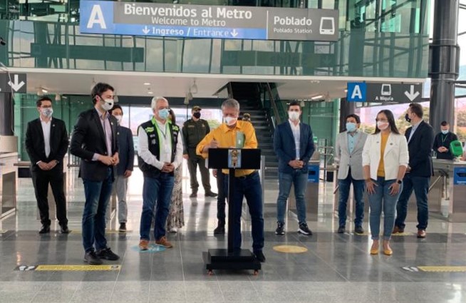 Con la firma del Alcalde de Medellín como testigo, Rector del POLI y Gerente del Metro, firman acuerdo para la transformación del entorno de la estación El Poblado