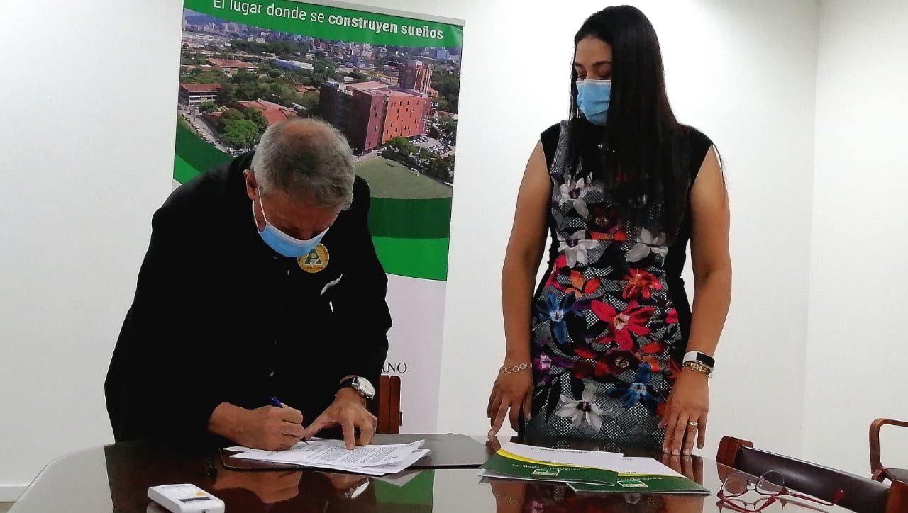 El “POLI” suscribe convenio marco con la Contraloría Municipal de Itagüí
