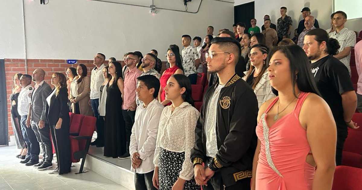 Estudiantes graduados SESA