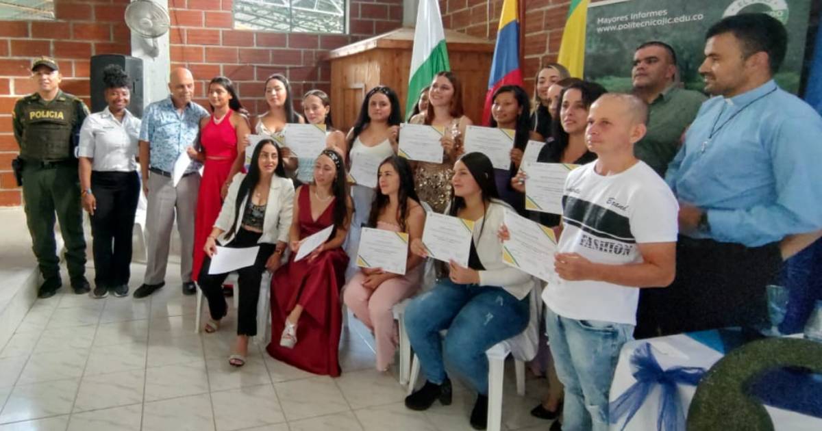 Estudiantes graduados SESA