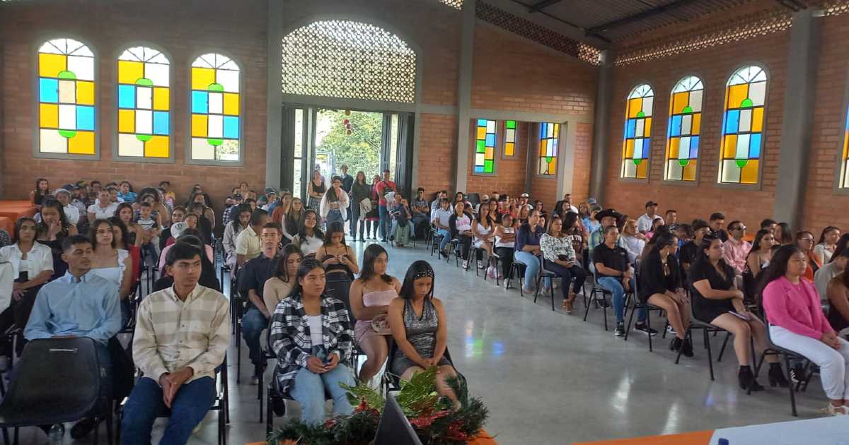 Estudiantes graduados SESA