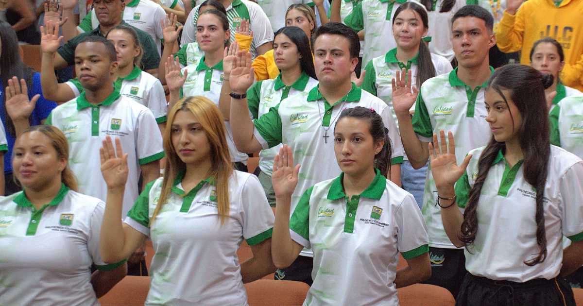 Deportistas del Poli toman juramento