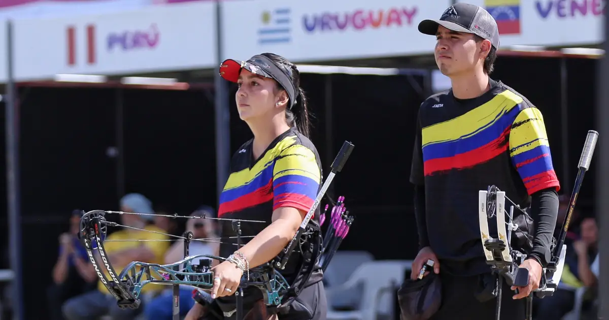 Celebremos las tres medallas de oro del talento Poli en tiro con arco