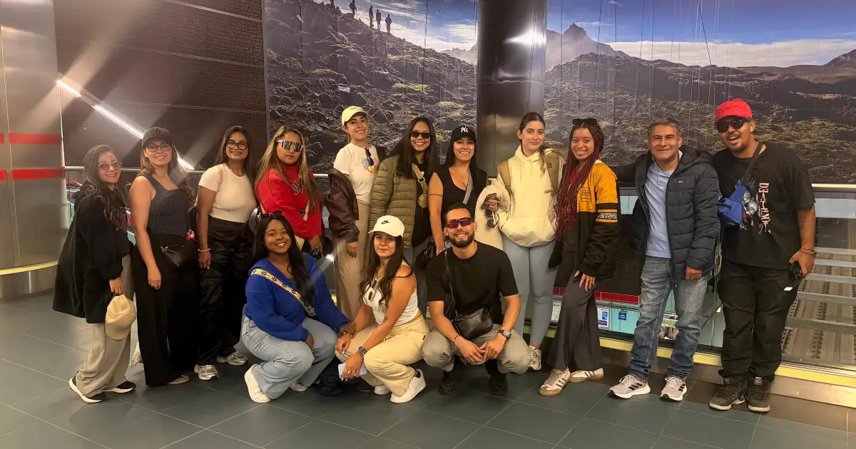 Movilidad académica internacional: Estudiantes de la Facultad de Ingeniería culminan con éxito pasantía en Ecuador